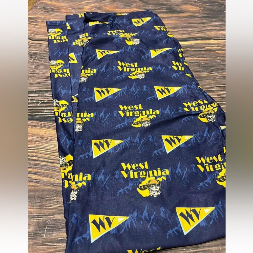 West Virginia Mountaineers Print Leggings Women's Size One Size NEW